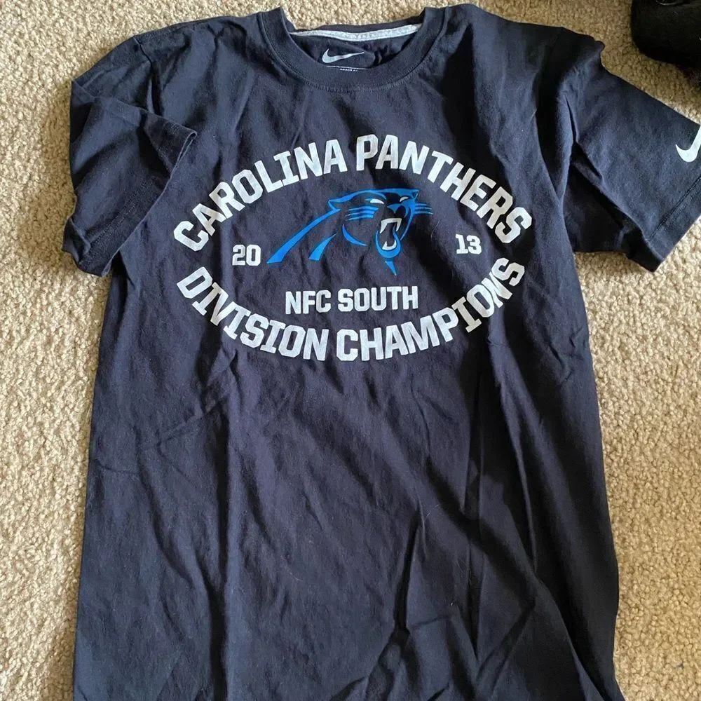 Nike NFL Carolina Panthers Football Division Champions Tshirt